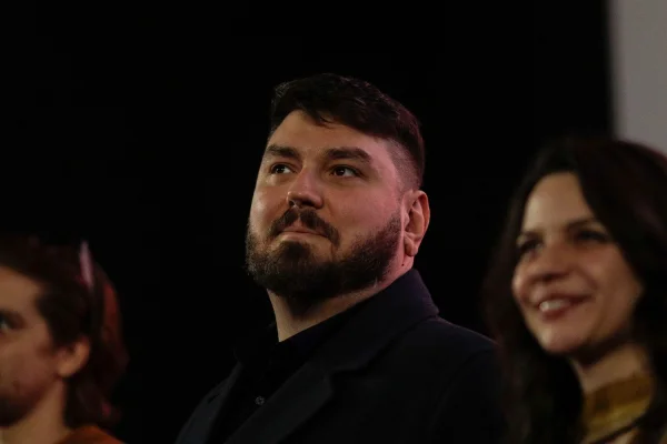 VIDEO Răsturnare de situație. Reacția lui Micutzu când a aflat în ultima clipă că George Simion nu mai vine la dezbaterea cu Nicușor Dan