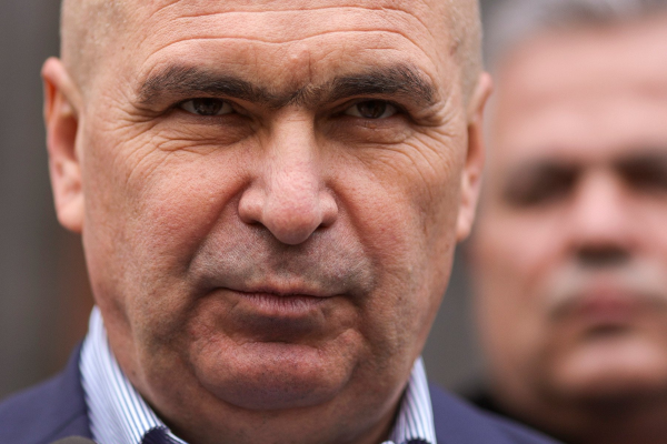 Bolojan vrea să consolideze PNL ca partid liberal-conservator, un culoar electoral liber în acest moment: ”Modernizare cu rădăcini” / Congres Extraordinar al PNL, în 12 iulie