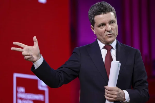 Nicuşor Dan: „Sunt foarte multe locuri în care statul român este de la neglijent până la capturat. Există un deficit de implicare în politică”