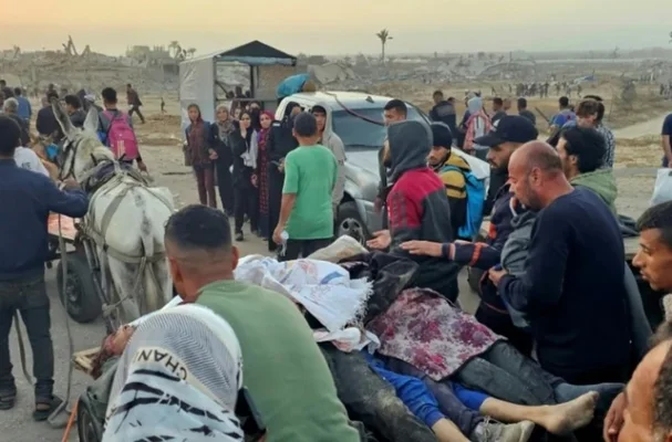ONU cere o anchetă independentă după uciderea a cel puţin 31 de persoane la centrul umanitar de la Rafah. Ce puţin 14 morţi, inclusiv şase copii şi trei femei, într-un bombardament la Jabalia, anunţă Apărarea Civilă din Fâşia Gaza. Alte peste 20 de persoane, sub dărâmături