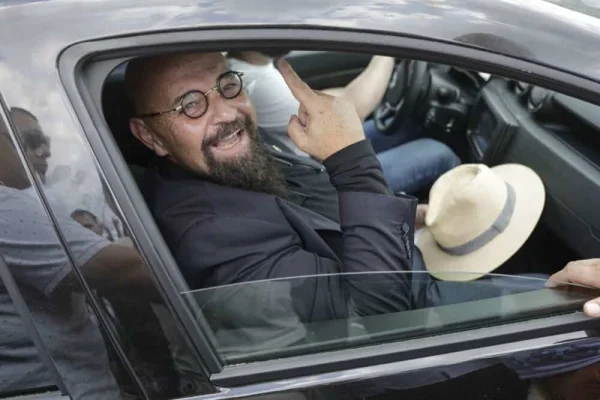 Piedone a câștigat 158.000 de euro, deși a promis că nu se judecă cu statul pentru că a fost condamnat la închisoare