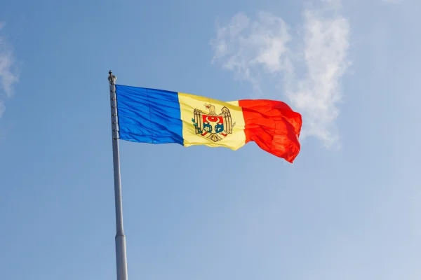 Populaţia Republicii Moldova a scăzut cu 13,6% în zece ani