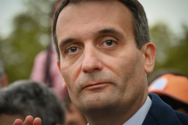 Președintele Les Patriotes cere lansarea imediată a unei comisii de ANCHETĂ privind „ingerințele macroniste” în alegerile prezidențiale din România