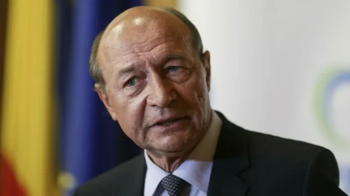 „În acvariul politicii românești evoluează mulți ticăloși”. De ce crede Traian Băsescu că s-au anulat alegerile