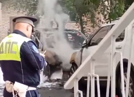 AKTUAL 24 | Un fost șef din FSB ar fi fost ucis de explozia unei mașini-capcană în centrul Moscovei