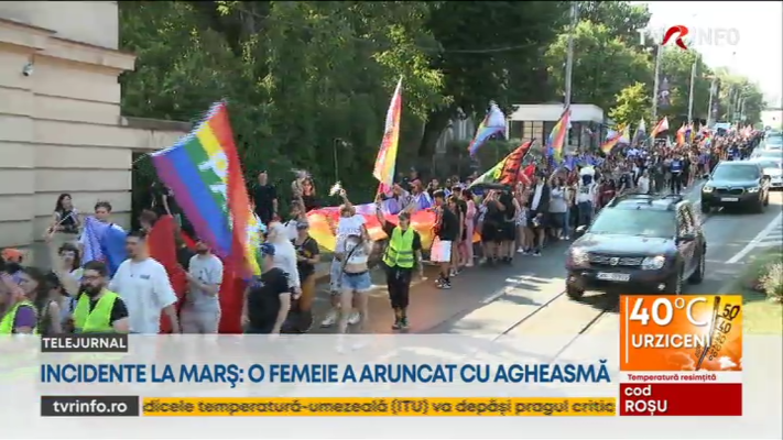 Peste 1.500 de oameni au participat la marşul Pride din Iaşi, într-un apel la egalitate și drepturi civile. O persoană a aruncat cu agheasmă