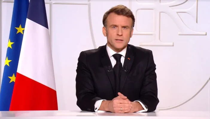 Macron îl amenință pe Xi cu NATO, dacă nu împiedică apropierea Kim - Putin