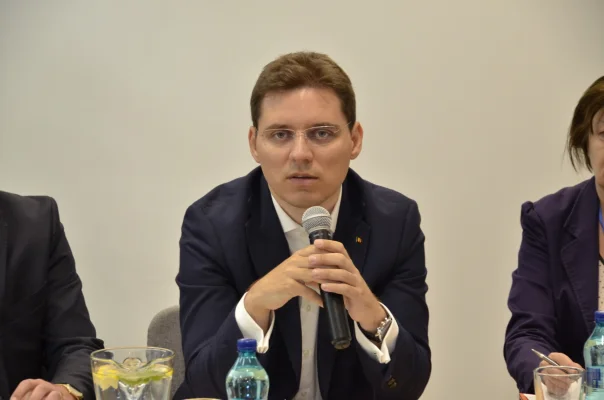 România nu și-a făcut temele. Comisia Europeană încă așteaptă nominalizarea pentru comisar european