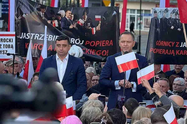 Donald Tusk: ”Rusia este fericită”. Pro-rusul Nawrocki și George Simion, pe aceeaşi scenă electorală! ”Totul este clar”