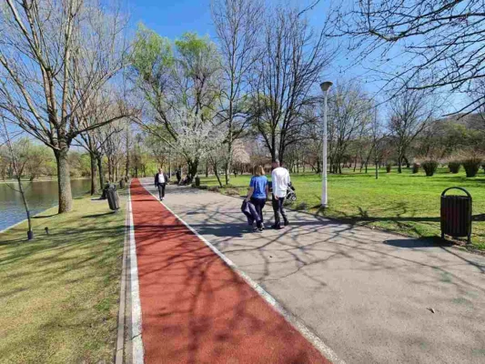 20.000 de semnături pentru răscumpărarea terenului de 11 hectare din Parcul IOR, adunate de membrii PNL Sector 3