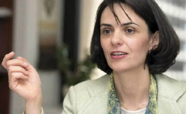 Cine este Delia Velculescu - Luată în calcul ca posibil Premier al României