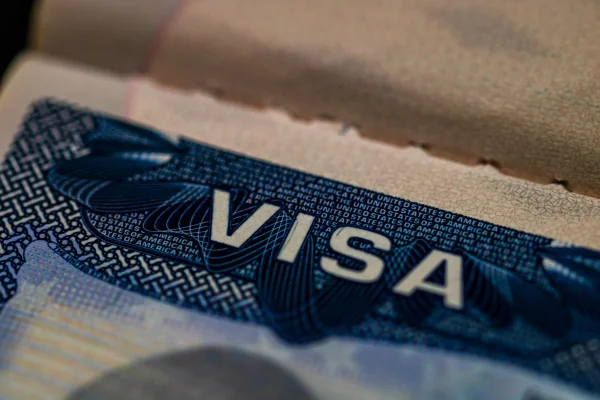SUA au luat în calcul anularea alegerilor prezidențiale atunci când au exclus România din programul Visa Waver (Politico) / George Simion a mulțumit administrației americane pentru sancțiunea aplicată României