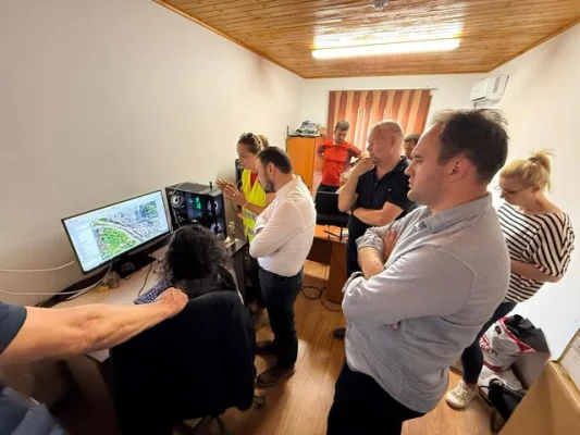 Ministrul Mediului: Unda de poluare a ajuns deja la Blaj, urmează Alba Iulia, iar mâine va ajunge la Nădlac, la ieşirea din ţară a Mureşului. Am notificat deja partea ungară, pentru că impactul de mediu va depăşi graniţa românească