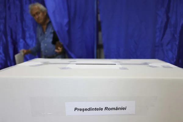 87 de jurnalişti străini acreditaţi la scrutinul din România. Vor fi şi 159 de observatori internaţionali