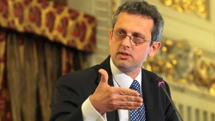 Economia, prinsă în capcana iluziilor: Avertismentul economistului-șef al BNR despre decenii de politici iresponsabile