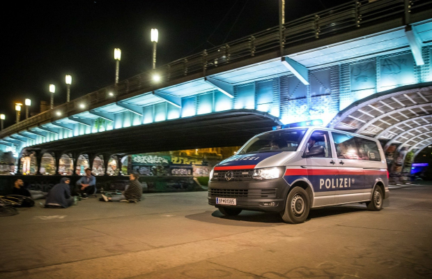 Austria devine prima țară din UE care deportează un condamnat sirian de la căderea lui Assad / Sirianul  primise azil în 2014, dar acum va fi trimis înapoi în țara sa