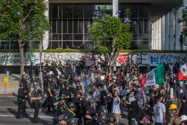 SUA: Trump trimite încă 2.000 de rezervişti la Los Angeles (Pentagon)