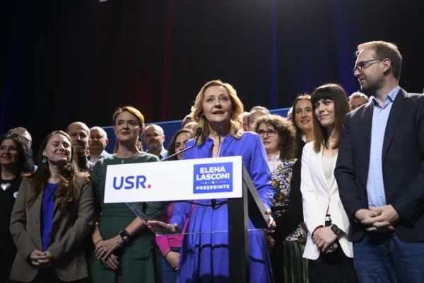 Mesaj de ultimă oră al Elenei Lasconi pe grupul intern al USR. Șefa partidului ar fi „cenzurată” pe grupurile interne de către tabăra Fritz-Moșteanu-Armand