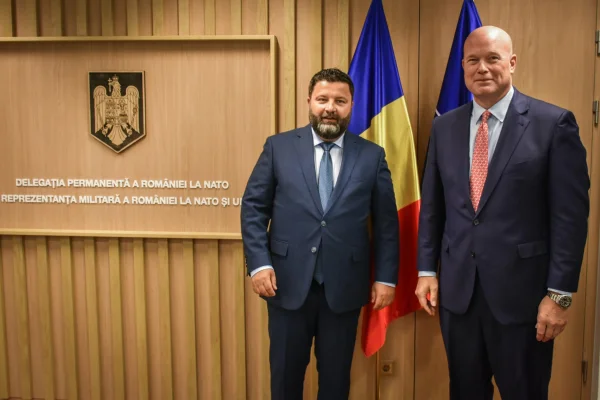 România și SUA reafirmă parteneriatul strategic la NATO printr-o întâlnire la nivel înalt