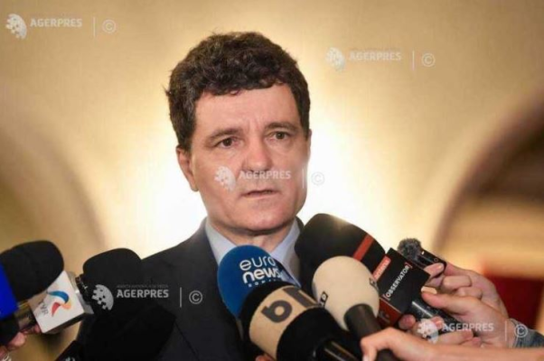 Nicușor Dan despre polemica dintre Grindeanu și Pîslaru: Era bine ca aceste discuții să nu existe