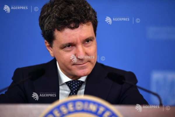 Nicușor Dan: Trebuie să avem o lege care să condamne manifestări antisemite, dar trebuie să fie clară