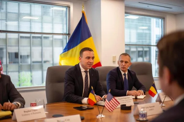 România crește forța industriei de apărare. Bogdan Ivan a semnat pentru coproducția de muniție cu SUA