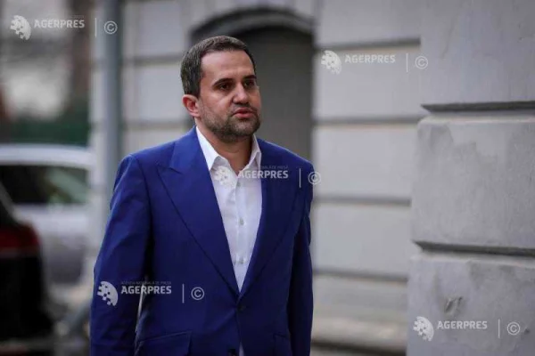 Ciprian Șerban: Ponta continuă șantajul și scandalul, atribute care i-au definit traiectul politic și caracterul