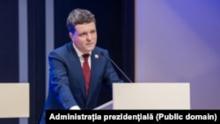 Cum explică Nicușor Dan trimiterea la CCR a legii combaterii extremismului? Mai mulți experți și istorici critică decizia