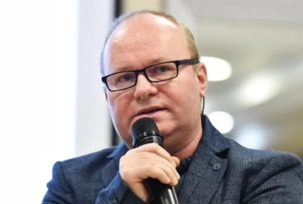 Cristian Păun: Electoratul așteaptă soluții, nu rotative și dansuri ale ploii cu prim-miniștri / Economia privată deja scade. Orice creștere de taxe acum e o variantă extrem de proastă (VIDEO) - B1TV.ro