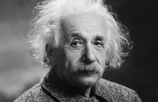 Berlinul îi aduce un omagiu lui Einstein, marcând 110 ani de la prezentarea teoriei relativităţii generale, unul dintre cele mai importante momente din istoria ştiinţei moderne