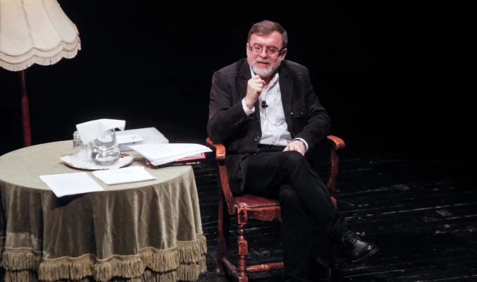 Dramaturgul și scriitorul Matei Vișniec a devenit membru de onoare al Academiei Române
