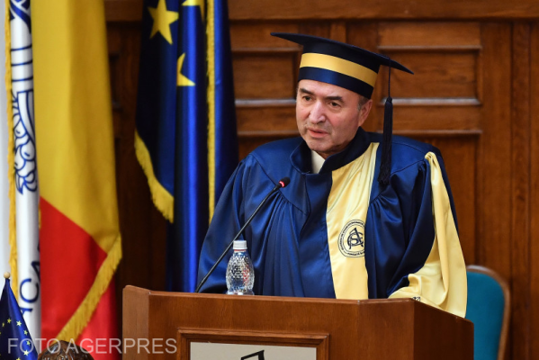 De ce se pensionează magistrații la 48 de ani. Vă amintiți de ministrul Tudorel Toader? Vicepreședinte CSM: „A dinamitat magistratura"