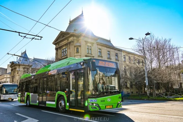 O avarie blochează tramvaie și troleibuze în centrul Bucureștiului