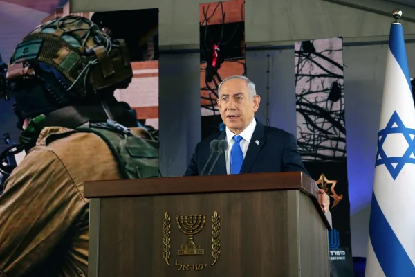 Manifestații antiguvernamentale, în Israel. Oamenii îl acuză pe premierul Benjamin Netanyahu că nu dorește încetarea focului