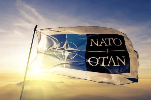 NATO se implică financiar într-o companie de biotehnologie pentru a contracara ameninţările biologice