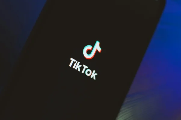 Aplicația TikTok a fost sancționată cu o amendă de 530 de milioane de euro pentru transferul ilegal al datelor utilizatorilor europeni către China