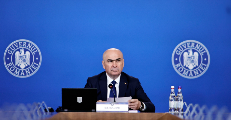 Toți consilierii prim-ministrului, dați afară. Ilie Bolojan i-ar fi invitat să plece din Guvern