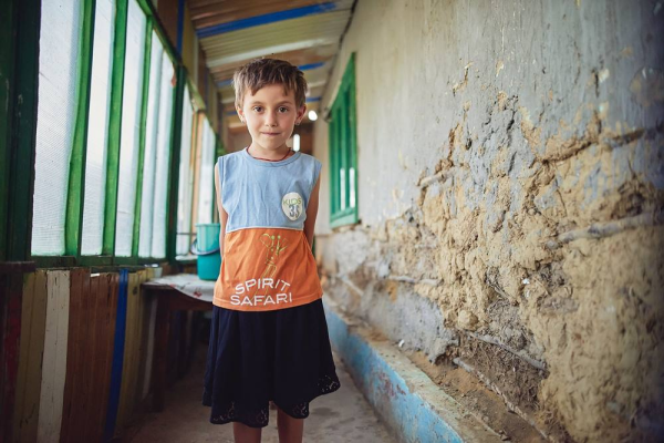 Statistică: Peste 3,5 milioane de români trăiau în sărăcie, în 2024 / Cea mai mare rată a riscului de sărăcie sau excluziune socială s-a înregistrat în regiunea Sud-Est (39,7%)