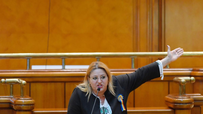 S.O.S România exclude trei senatori din partid şi anunţă că grupul de la Senat nu mai există, după ce a rămas cu mai puţin de 7 aleși
