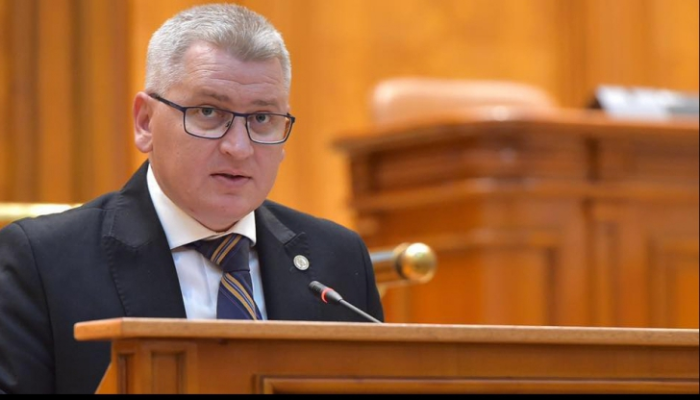 Deputat PNL, atac dur împotriva guvernului Bolojan: Mii de șantiere vor rămâne abandonate