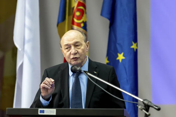 Traian Băsescu, nou atac la Victor Ponta și Crin Antonescu: „Sub comanda Varanului, au destructurat în două zile Statul Român”