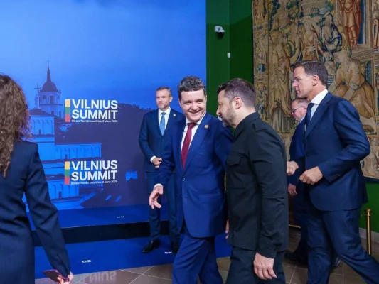 Volodimir Zelenski dezvăluie ce a vorbit luni cu Nicușor Dan. ”Se poate baza pe sprijinul continuu”. Concluziile președintelui României VIDEO