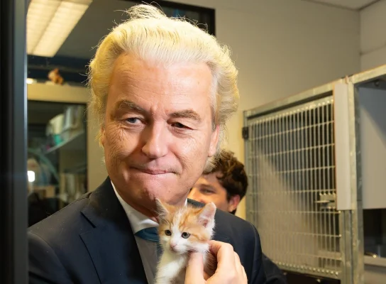 Casa Albă îl susţine tacit pe liderul de extremă dreapta Geert Wilders după căderea guvernului olandez, considerând că Olanda se confruntă cu „ameninţări grave” din cauza imigraţiei