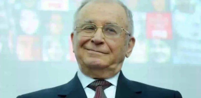Starea lui Ion Iliescu este „stationara”, anunta reprezentantii Spitalului SRI, care dau asigurari ca fostul presedinte beneficiaza de „ingrijiri medicale complexe”