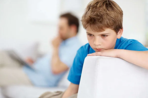 AUTStand, primul standard profesional de calitate în terapia ABA în România, destinată copiilor și adulților cu autism