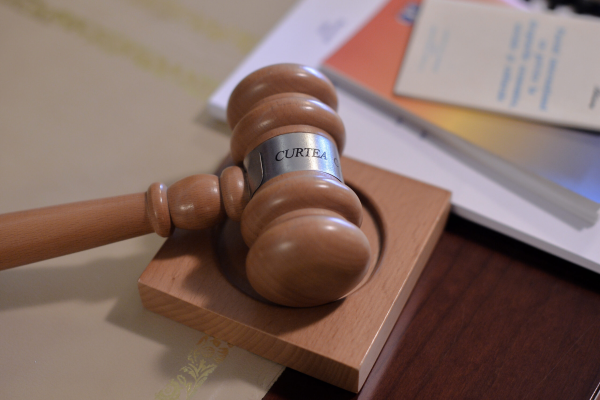 Bolojan, despre vârsta medie de pensionare la 48 de ani în Justiție: „O chestiune de inechitate față de ceilalți oameni”