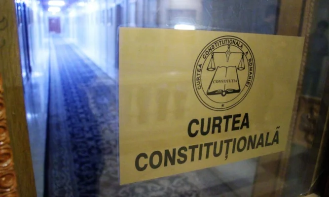 Paradoxul deciziei CCR: Declarațiile de avere ale candidaților rămân publice, în timp ce ale aleșilor nu mai pot fi afișate online