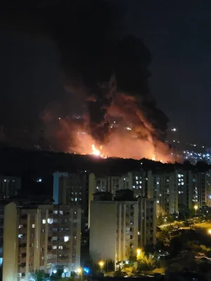 Israelul și Iranul continuă atacurile reciproce. 406 persoane ucise și alte 654 rănite în Iran. Cel puțin 14 oameni de știință iranieni și-au pierdut viața în atacuri israeliene. Ministrul israelian al apărării: Armata va lovi siturile şi va continua să jupoaie pielea şarpelui iranian la Teheran