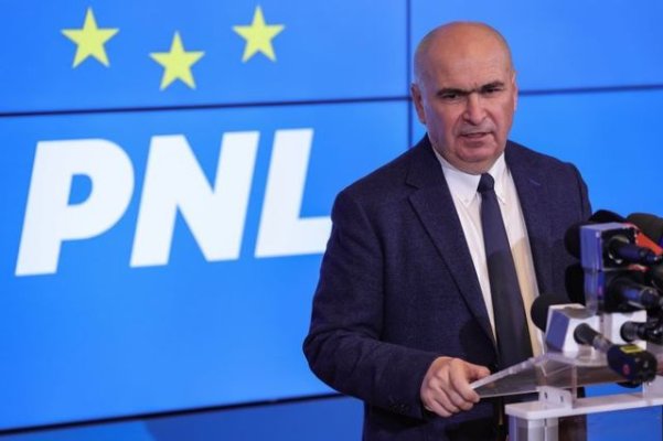 Miza Congresului PNL de sâmbătă - competiţie strânsă pentru cele patru posturi de prim-vicepreşedinte. Nume-surpriză pentru funcţia de secretar general