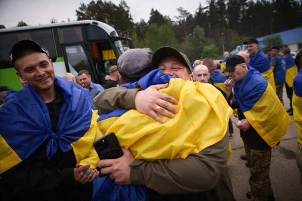 Rusia anunţă că joi va avea loc un schimb de prizonieri de război „grav răniţi”